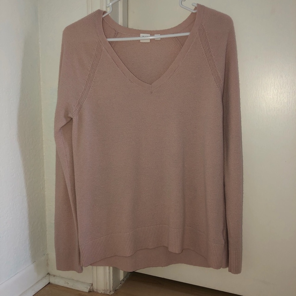 Pink V Neck sweater!!